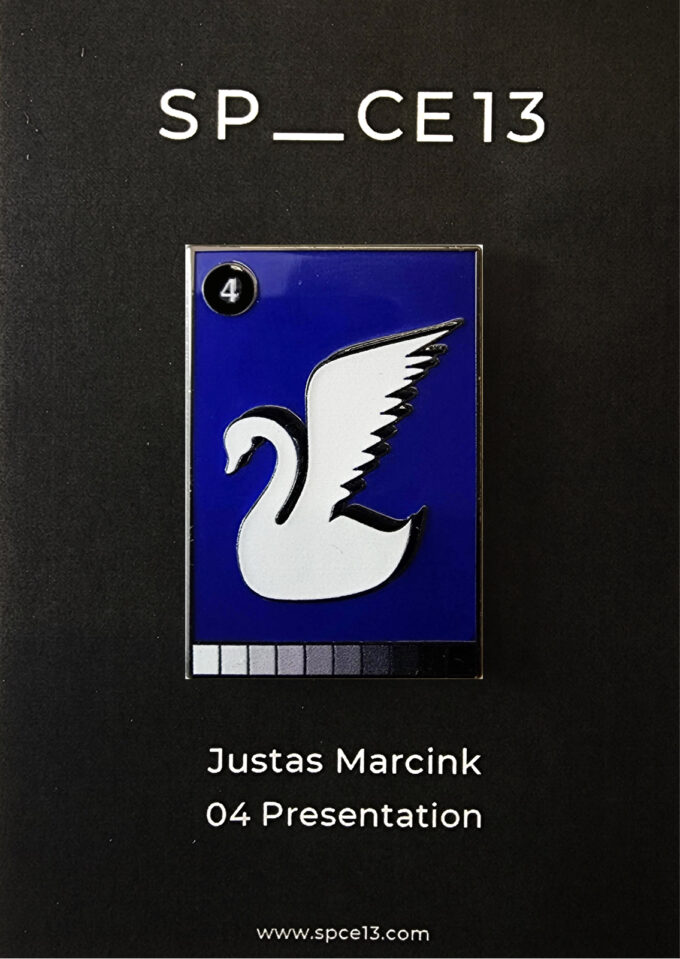 04 Presentation Enamel Pin